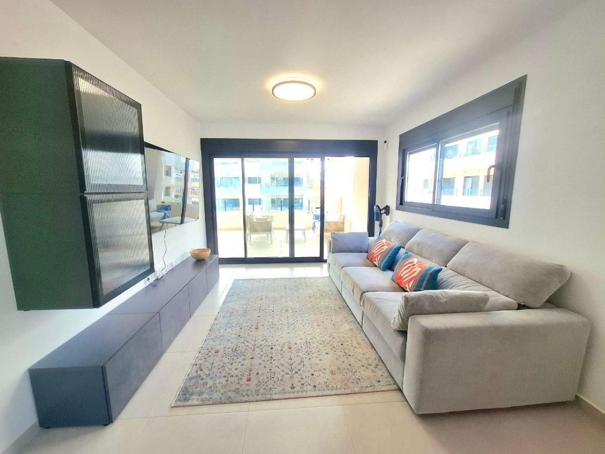 Apartamento amueblado en Orihuela Costa (Los Dolses) — Foto 8