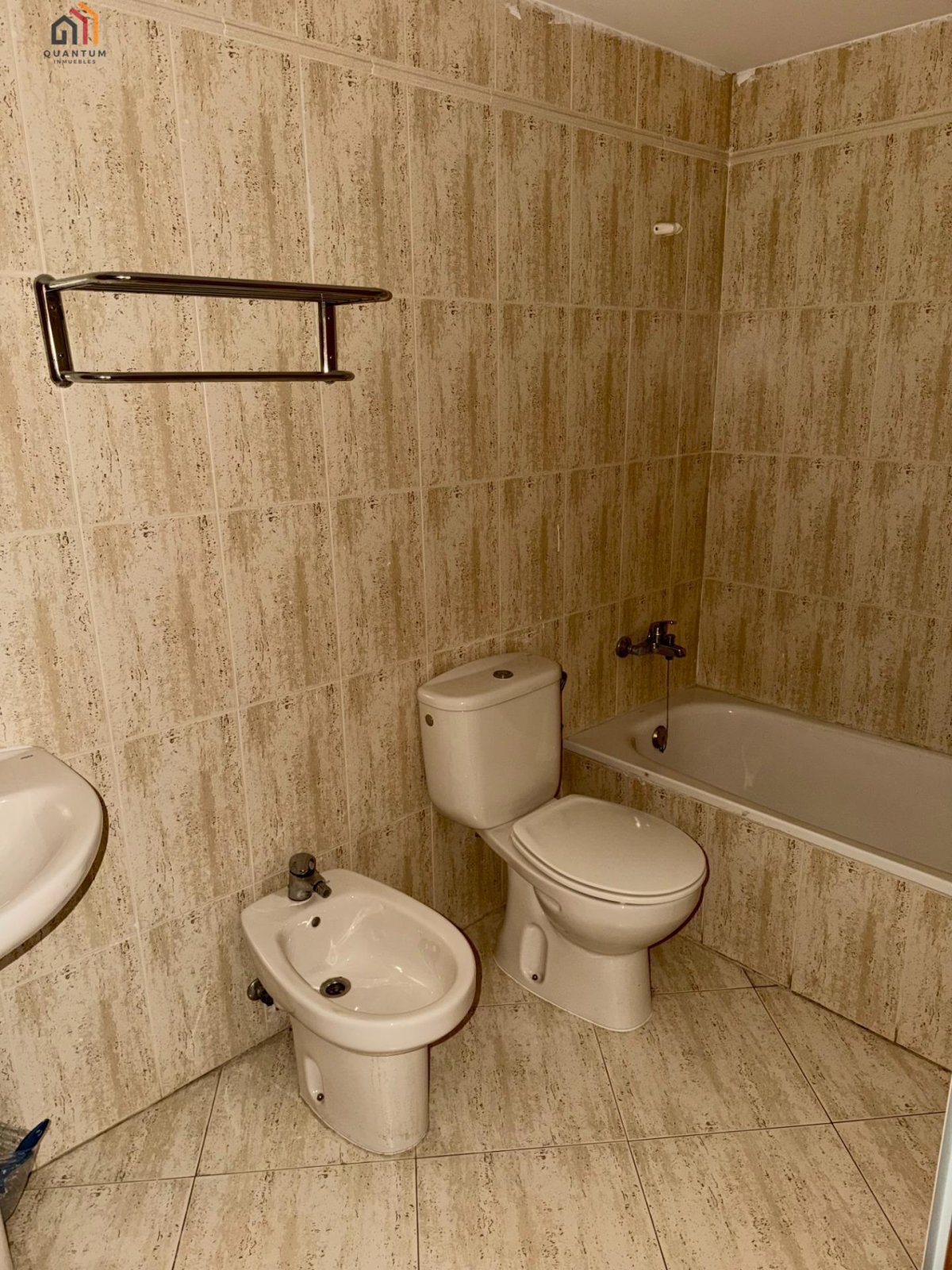 Piso en venta en La Almunia de Doña Godina - 4 hab, piscina — Foto 8