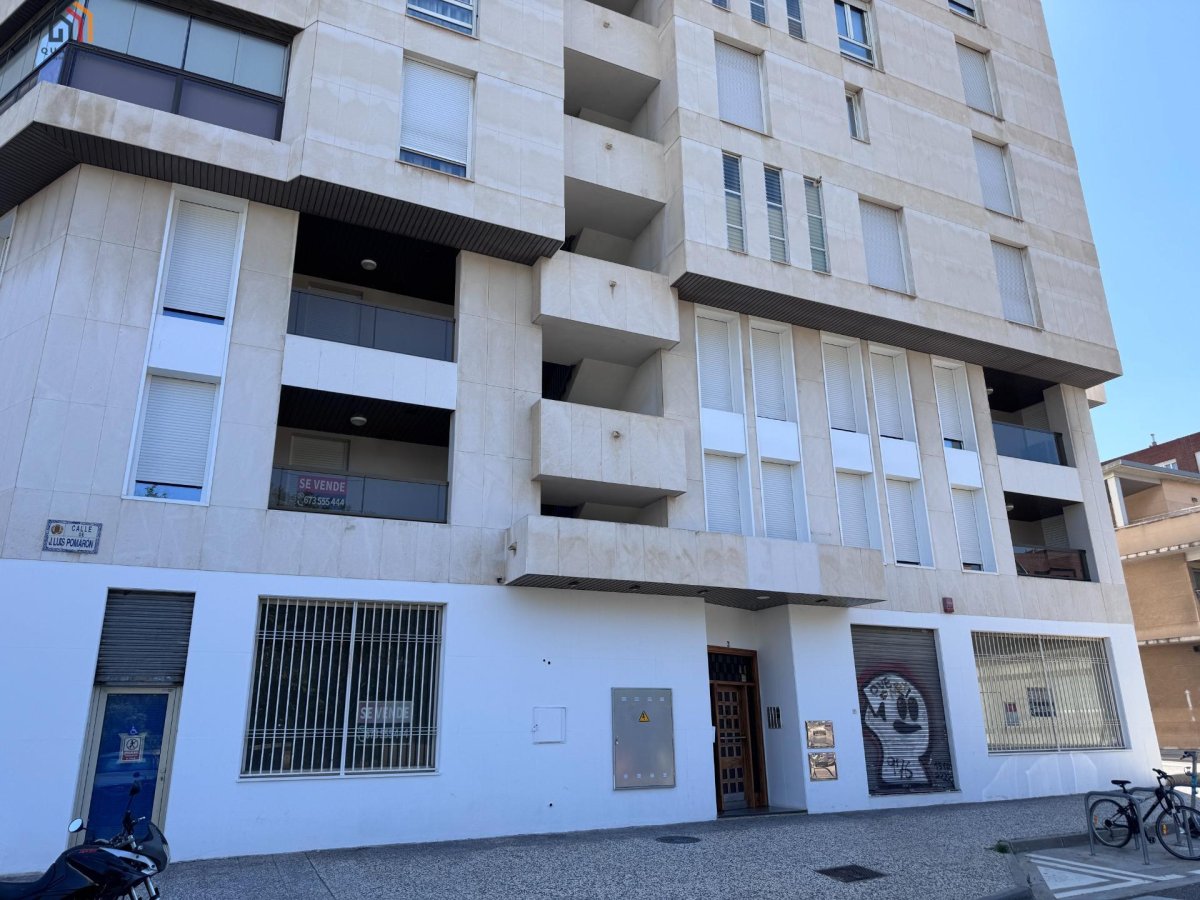Piso en venta en Zaragoza Centro - 3 hab, terraza — Foto 2