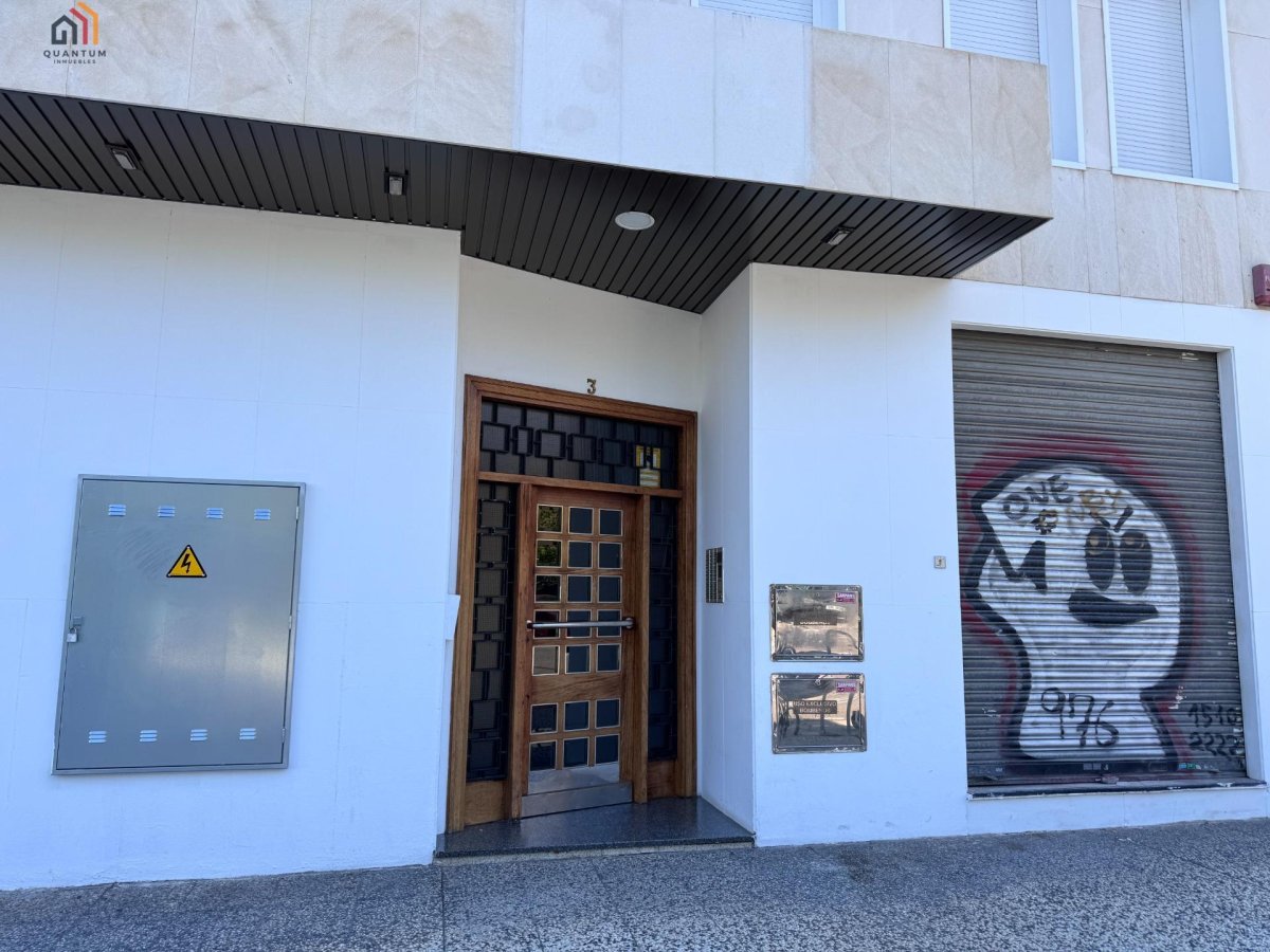 Piso en venta en Zaragoza Centro - 3 hab, terraza — Foto 5