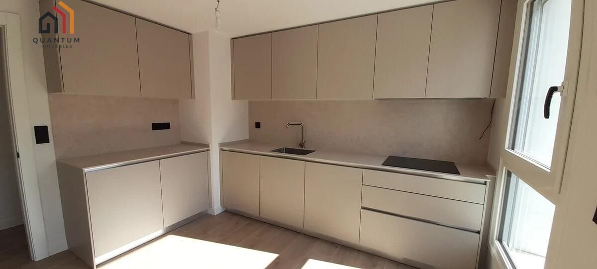 Piso en venta en Zaragoza Centro - 3 hab, terraza — Foto 10