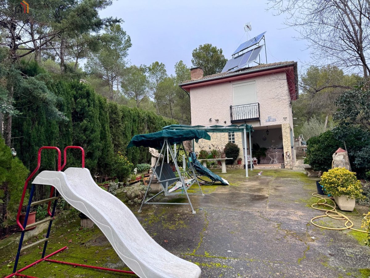 CASA EN URBANIZACIÓN MONTEPINAR (MARÍA DE HUERVA) — Foto 12