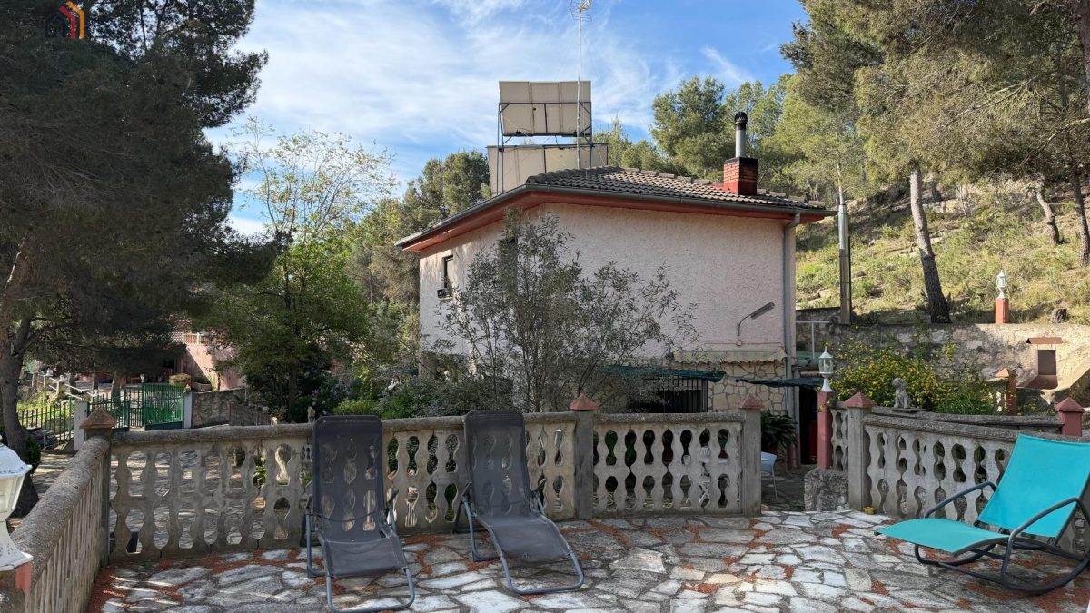 CASA EN URBANIZACIÓN MONTEPINAR (MARÍA DE HUERVA) — Foto 4