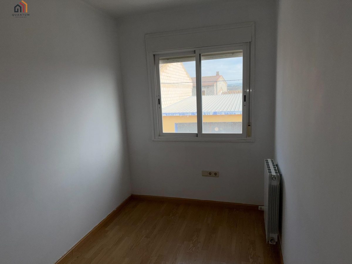 ADOSADO EN OSERA DE EBRO — Foto 13