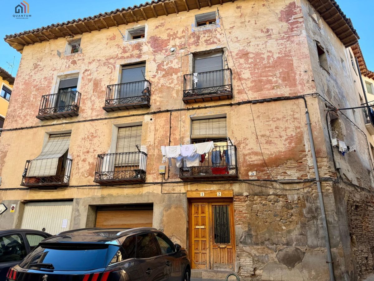 PISO CALLE HERRADORES TARAZONA — Foto 1