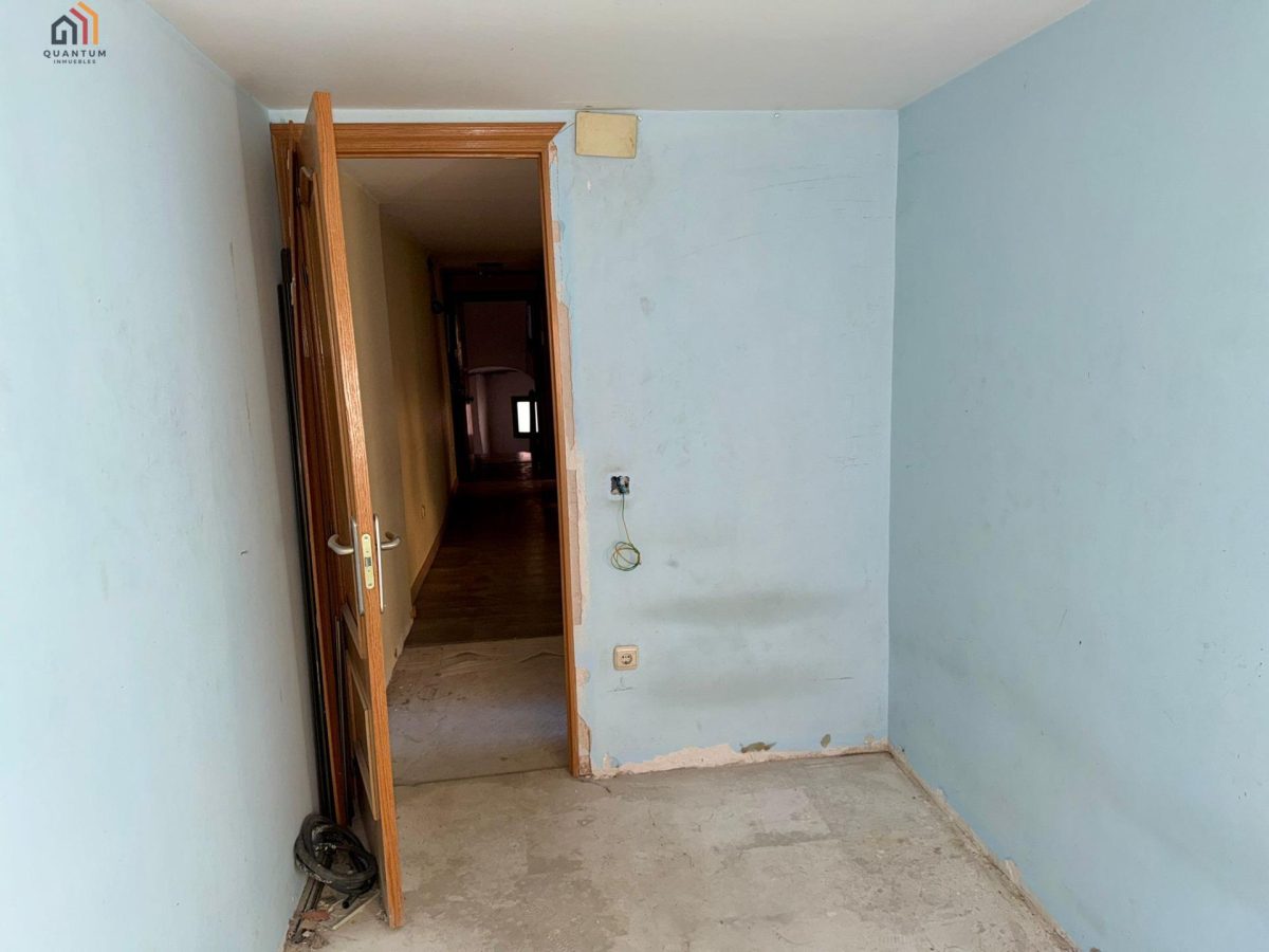 PISO CALLE HERRADORES TARAZONA — Foto 9