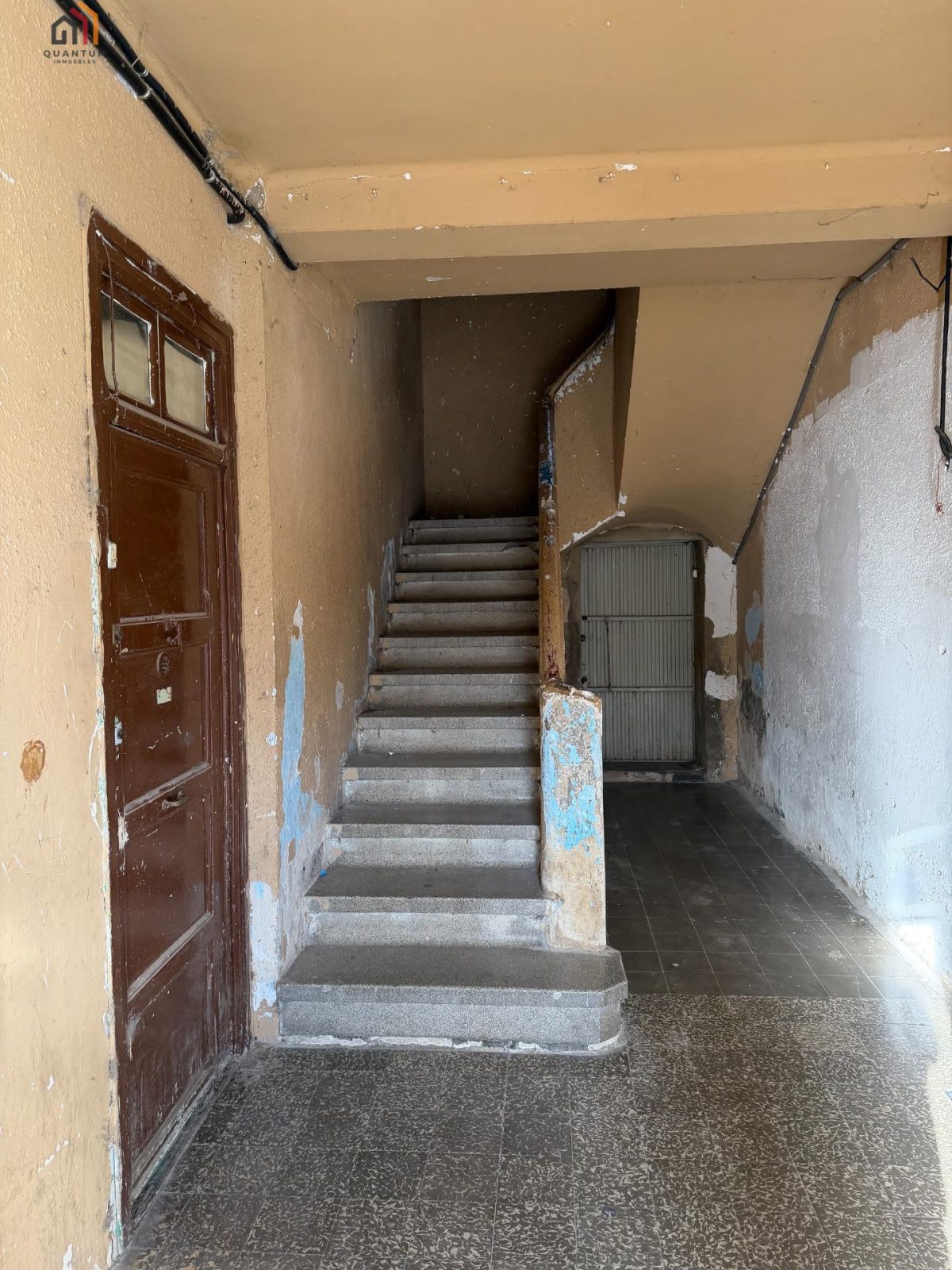Planta baja con patio y entrada propia, tu lienzo en Zuera — Foto 2