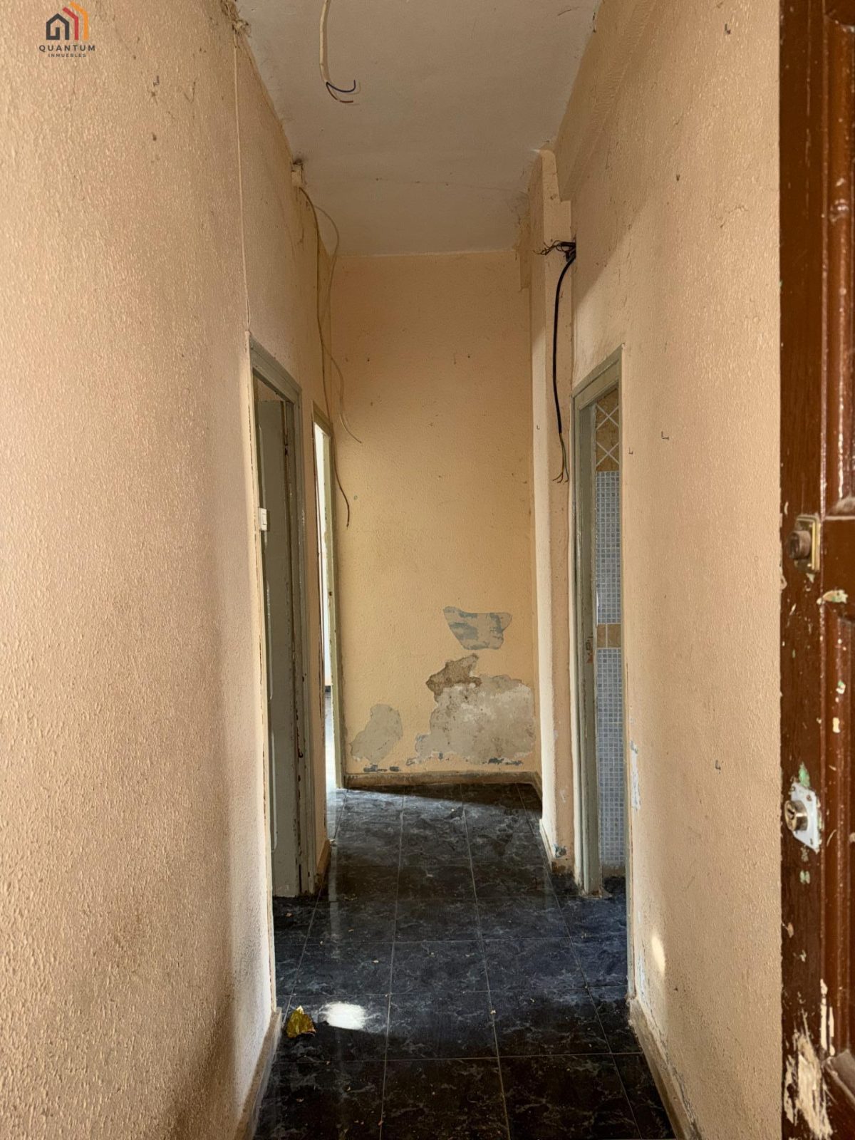 Planta baja con patio y entrada propia, tu lienzo en Zuera — Foto 3