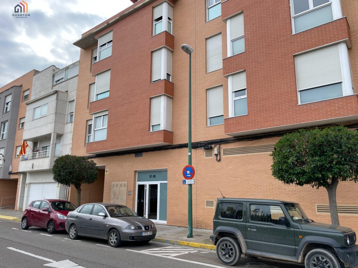 Garaje en Utebo — Foto 6