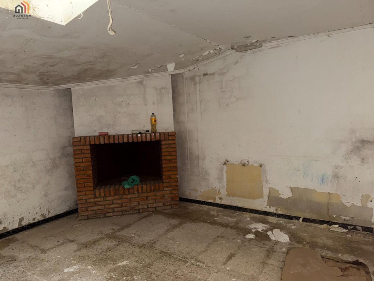 CASA EN TORRES DE BERRELLEN — Foto 9