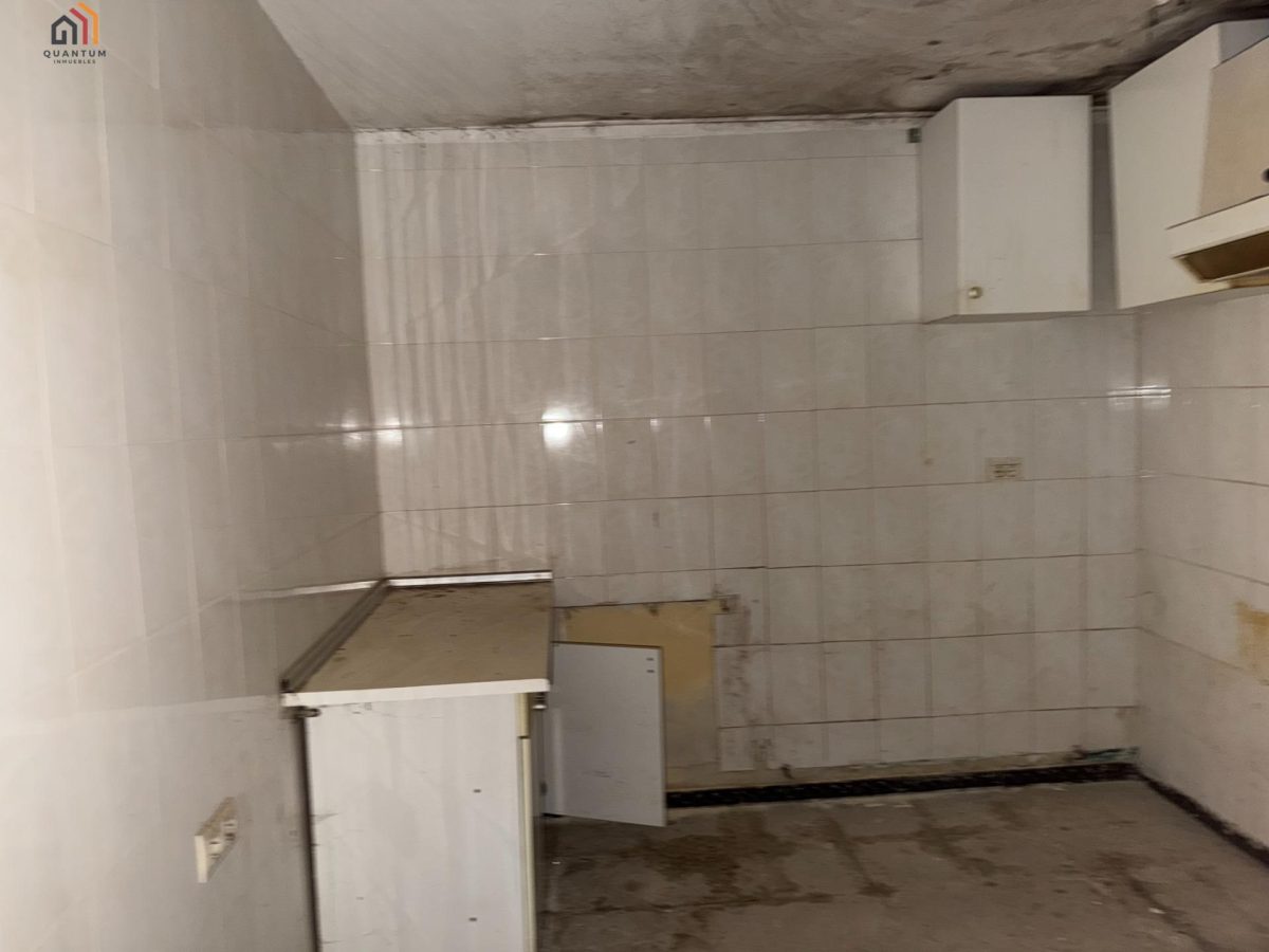 CASA EN TORRES DE BERRELLEN — Foto 6