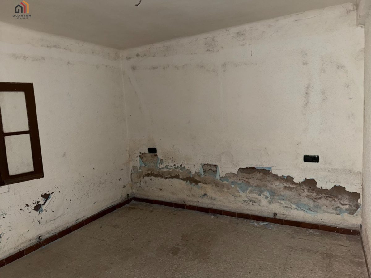 CASA EN TORRES DE BERRELLEN — Foto 4