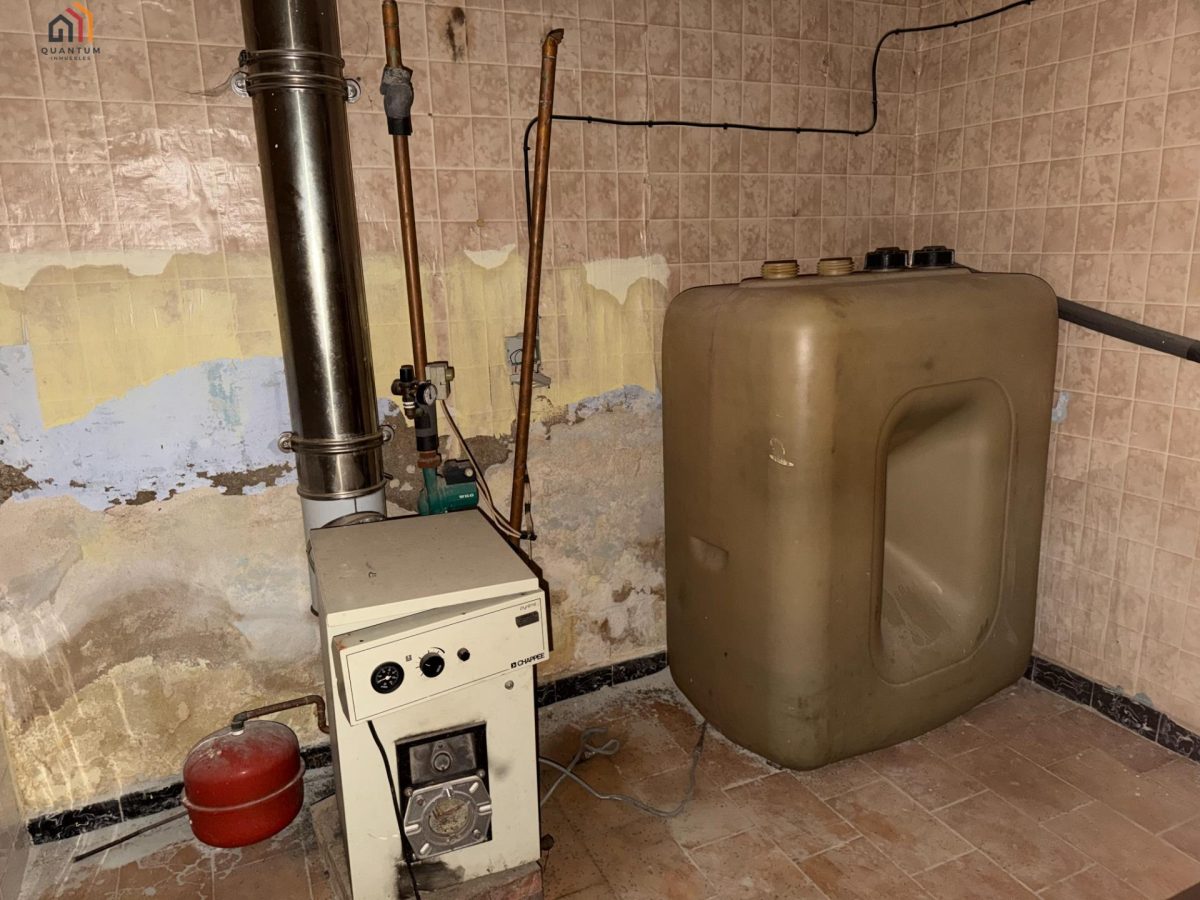 CASA EN TORRES DE BERRELLEN — Foto 20