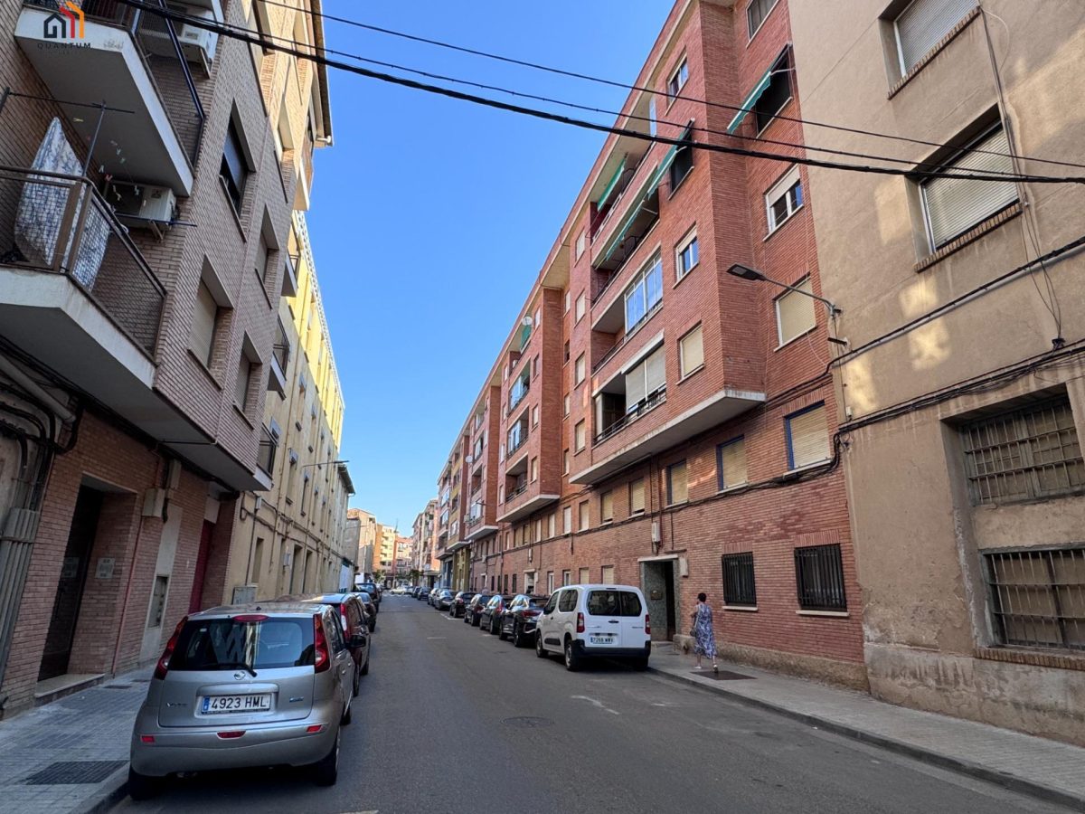 PISO EN CALATAYUD — Foto 27