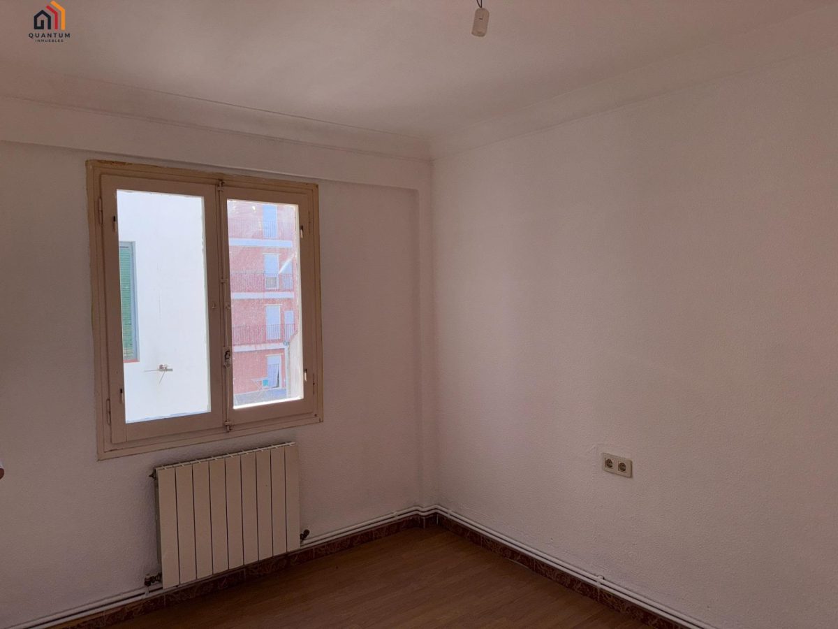 PISO EN CALATAYUD — Foto 12