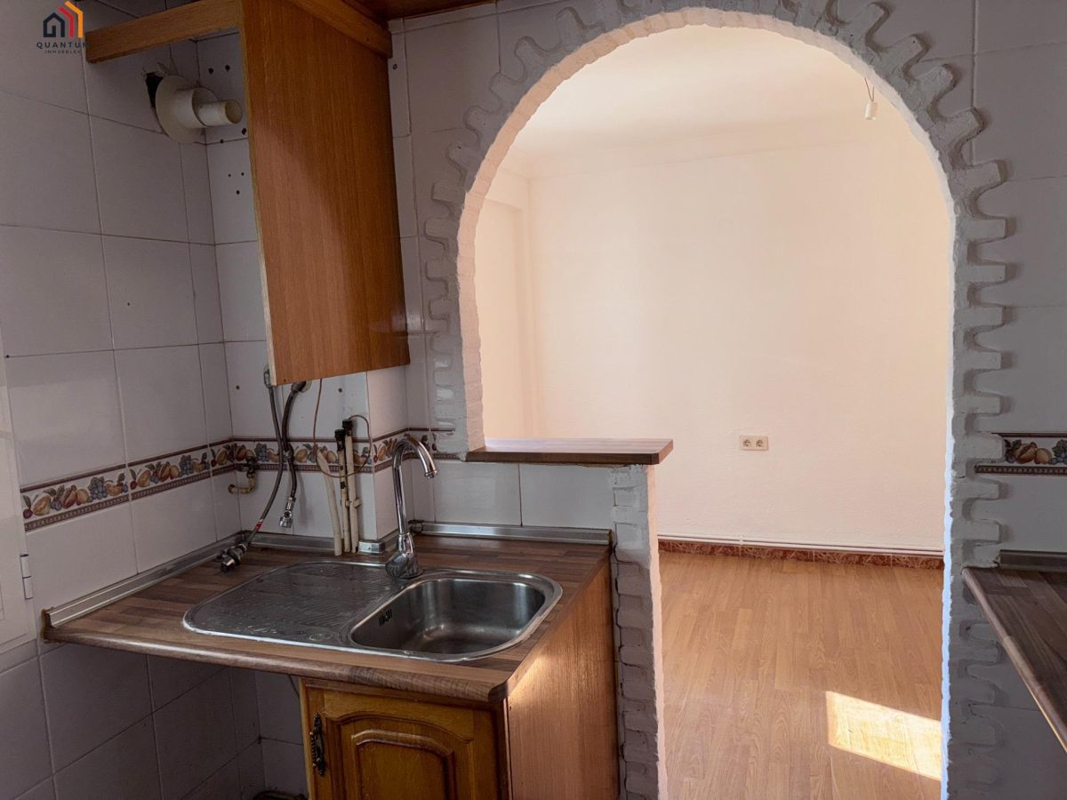 PISO EN CALATAYUD — Foto 17