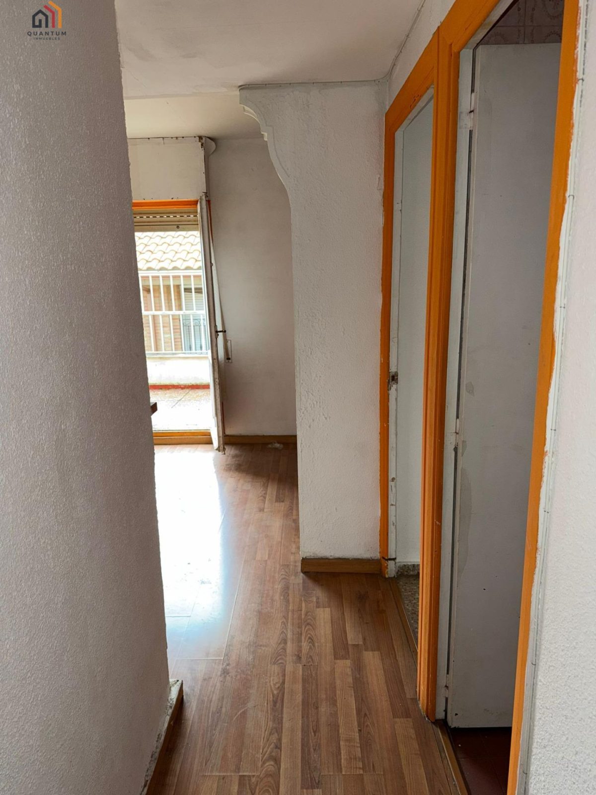 PISO EN MALLÉN — Foto 19
