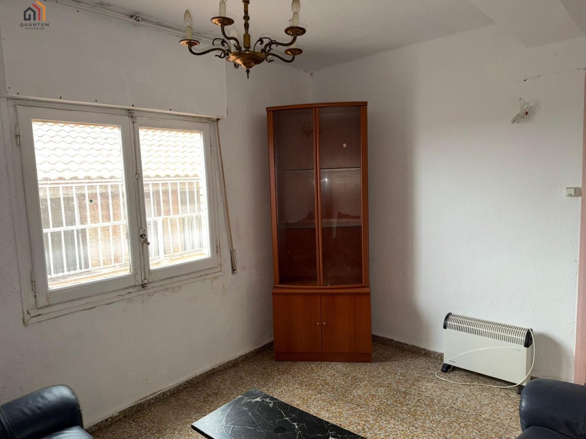 PISO EN MALLÉN — Foto 10