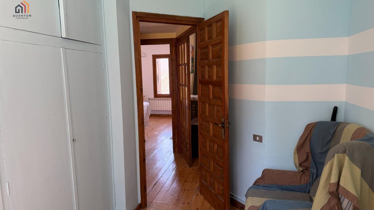 PISO EN CERLER CON VISTAS AL PIRINEO — Foto 17