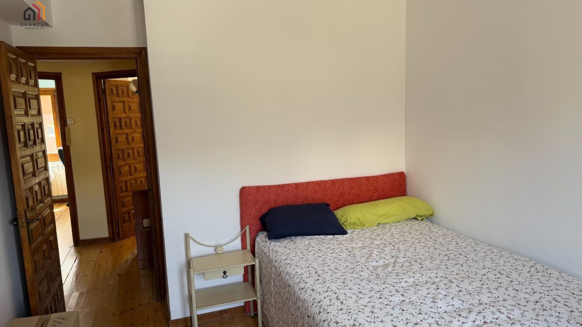 PISO EN CERLER CON VISTAS AL PIRINEO — Foto 10