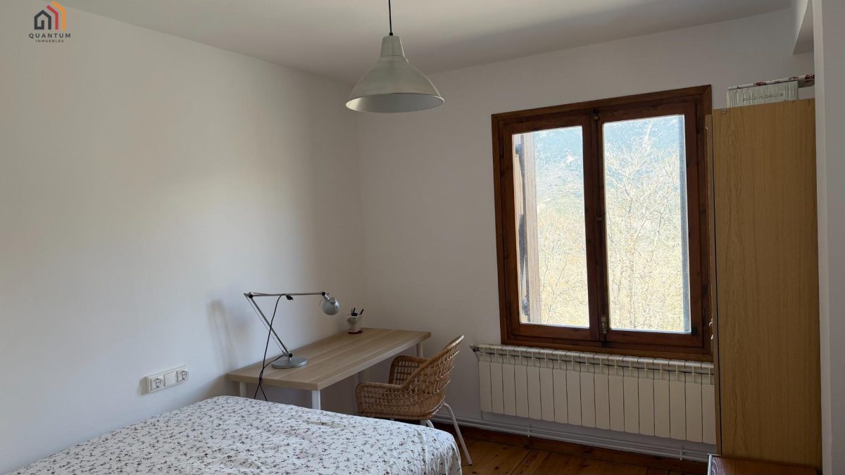 PISO EN CERLER CON VISTAS AL PIRINEO — Foto 19