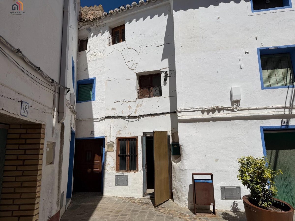 CASA EN GELSA — Foto 1