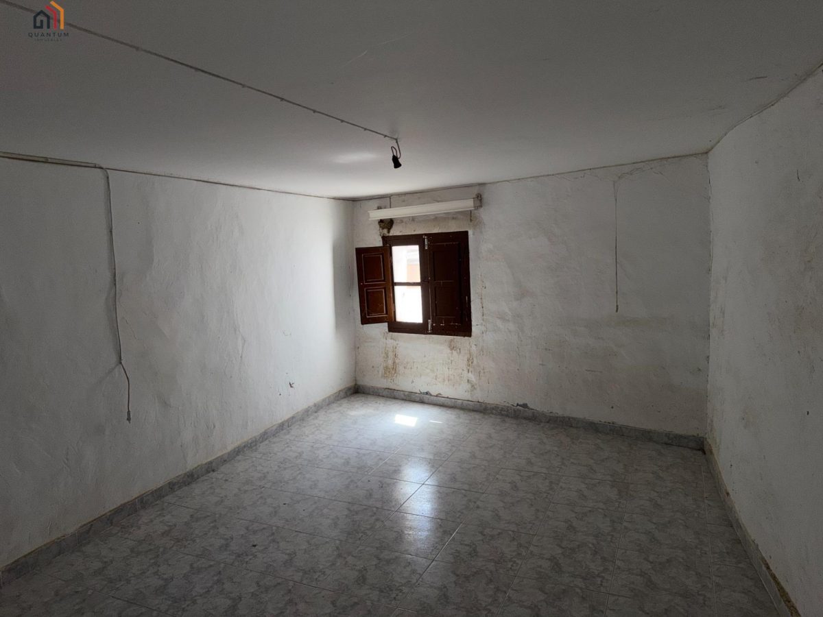 CASA EN GELSA — Foto 2