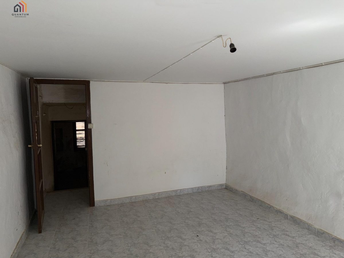 CASA EN GELSA — Foto 3