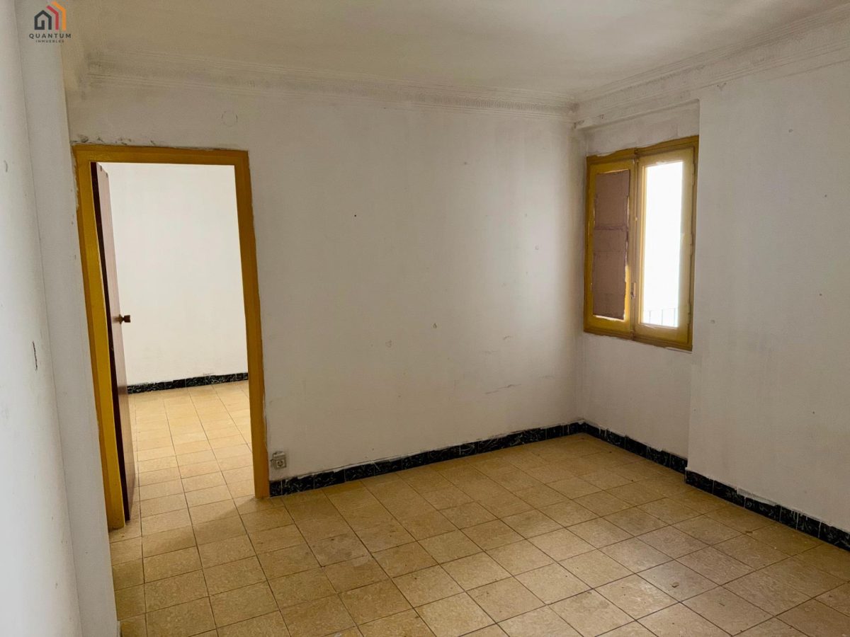PISO EN CALLE SANTA LUCÍA — Foto 4