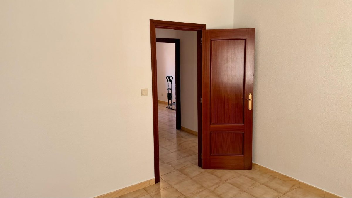 PISO ZONA LOS OLIVOS — Foto 16