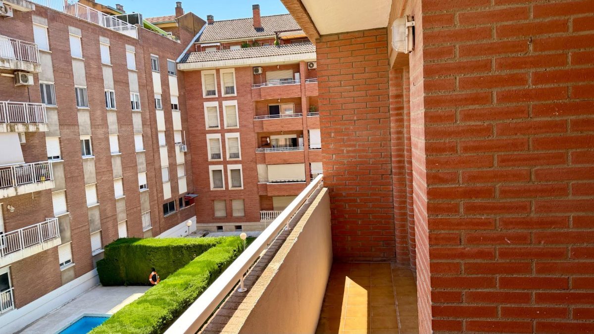 PISO ZONA LOS OLIVOS — Foto 28