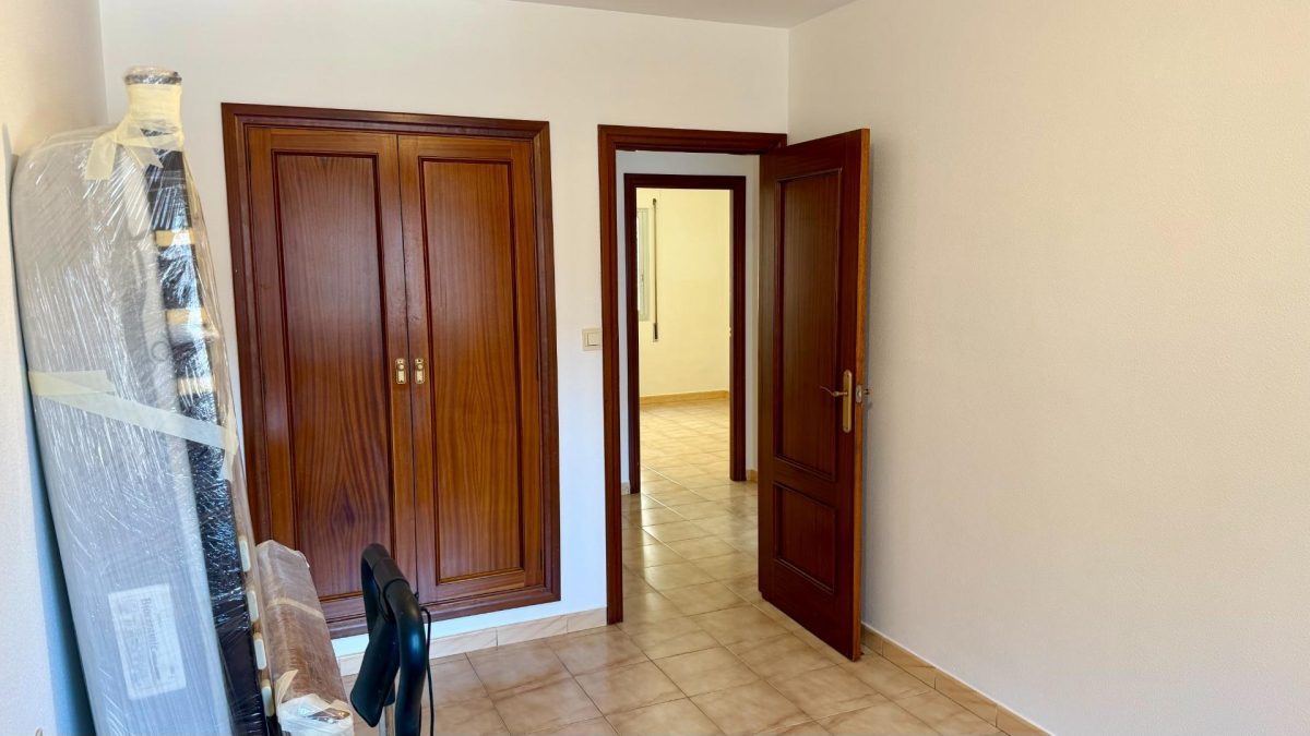 PISO ZONA LOS OLIVOS — Foto 24