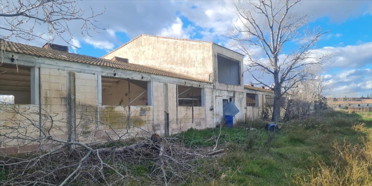 Finca rústica en venta en Tauste — Foto 1