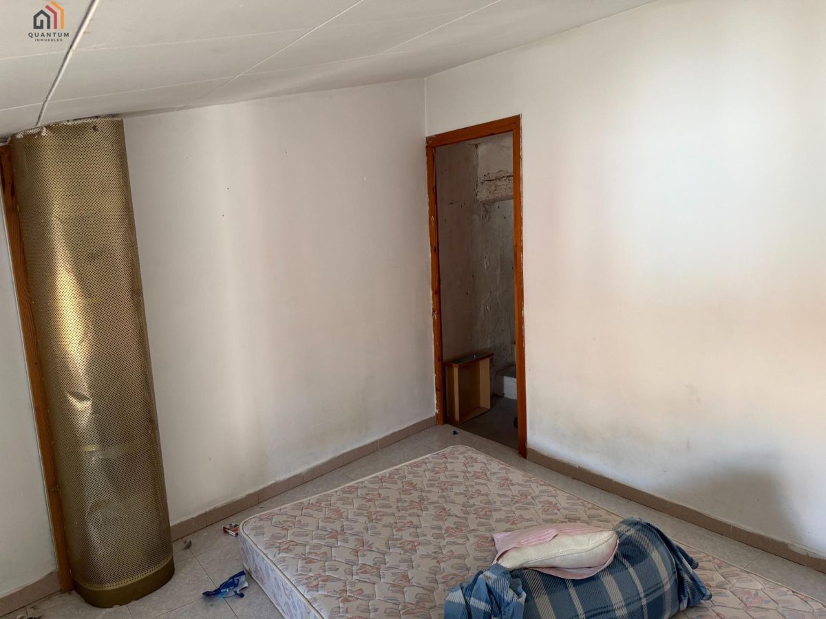 CASA EN CHIPRANA — Foto 13