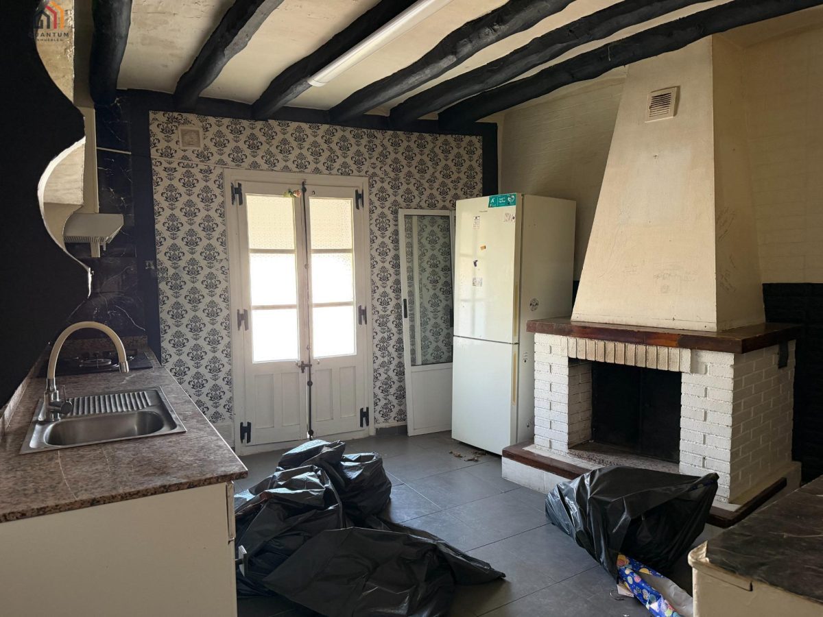 CASA EN CHIPRANA — Foto 3