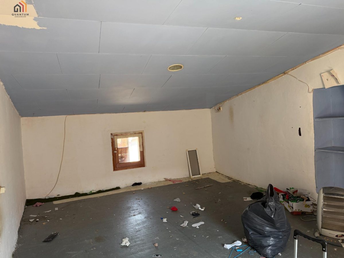 CASA EN CHIPRANA — Foto 15