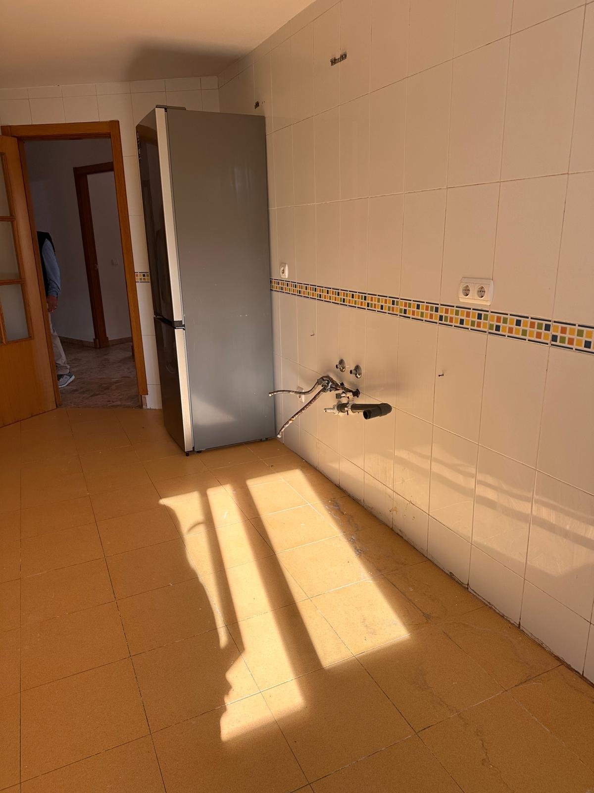 Venta Piso Zona con todos los servicios Garaje incluido — Foto 15