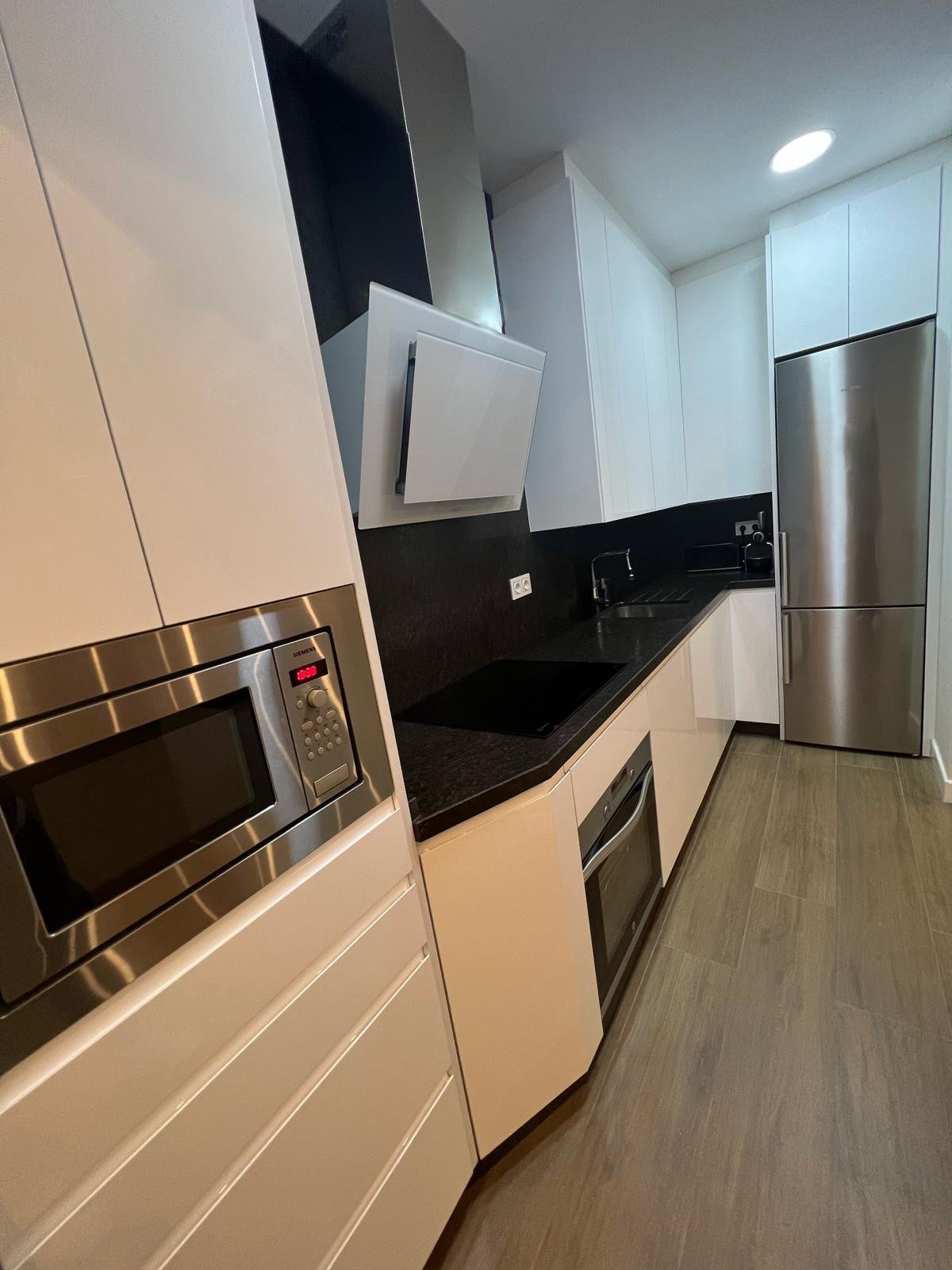 Venta Piso Fuengirola Patio privado — Foto 4