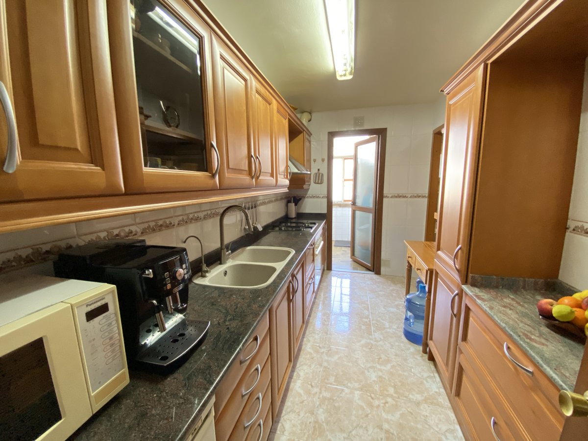 Venta Piso Arxiduc Centro 4 habitaciones — Foto 2